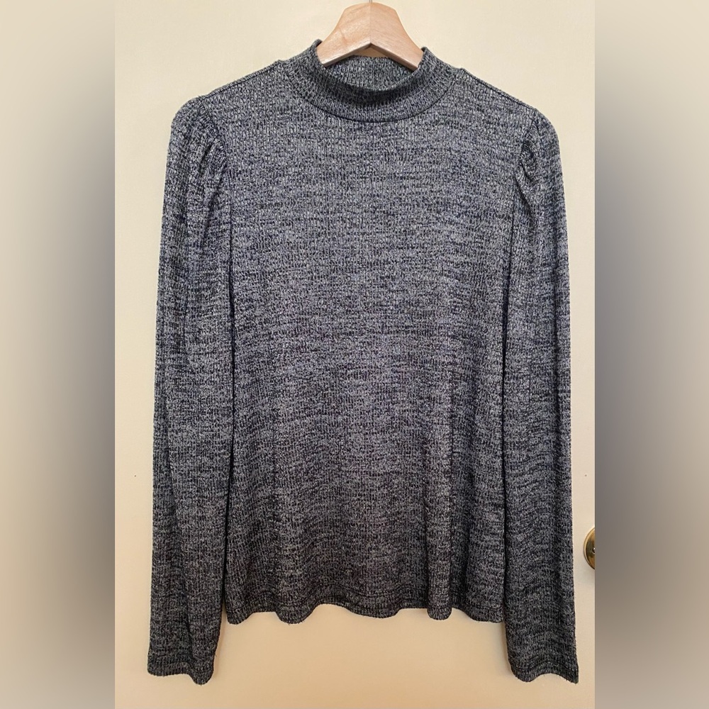 Gap brand long sleeve black marked mock neck pullover shirt. Women size large